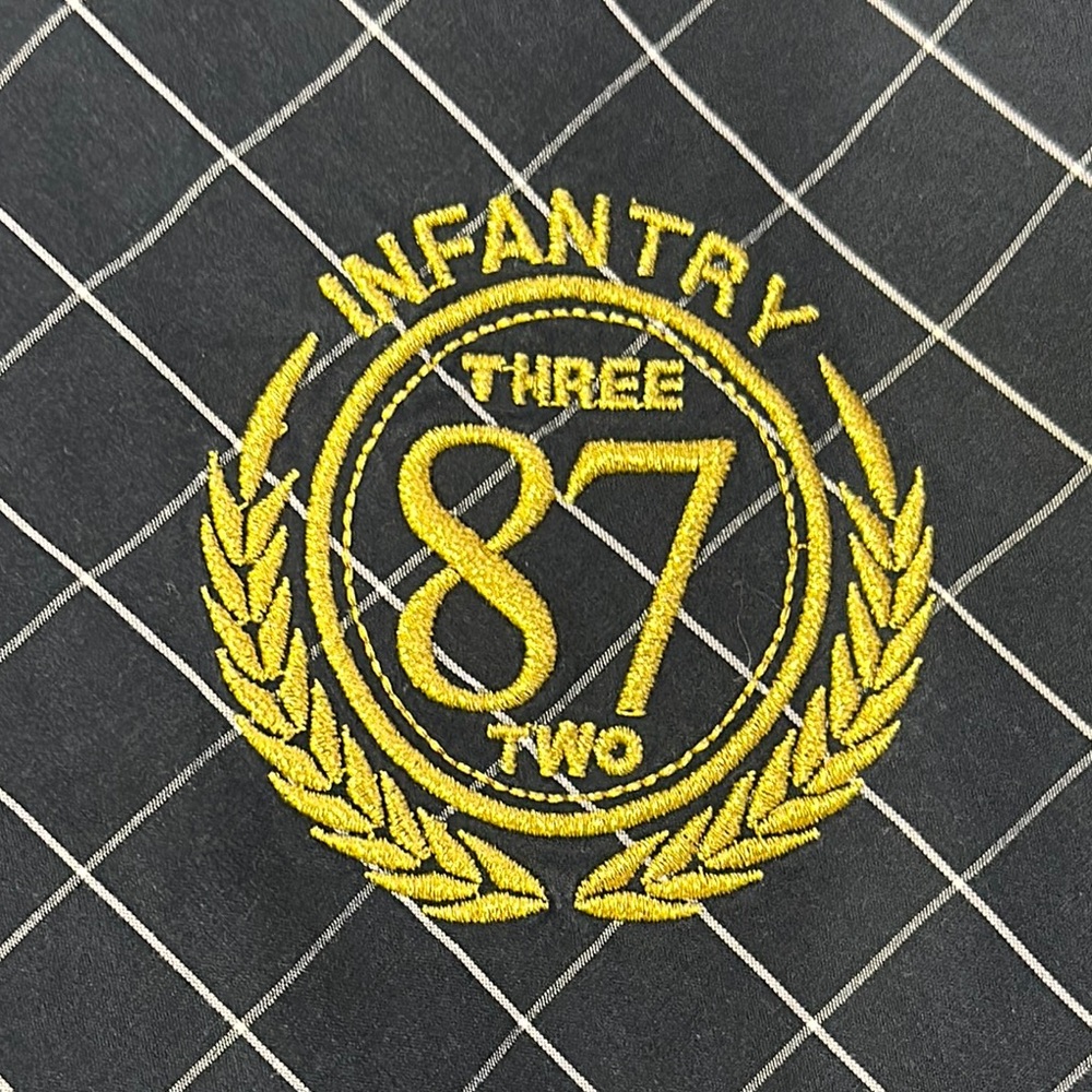 Eight 732 Checkered men’s button down Shirt navy blue with Gold Details - Picture 3 of 14